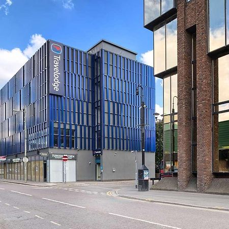 Travelodge Peterborough Central Buitenkant foto